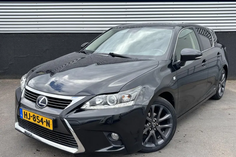Lexus CT (2015)