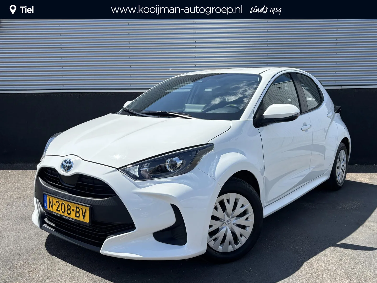 Toyota Yaris (2021) — foto 1