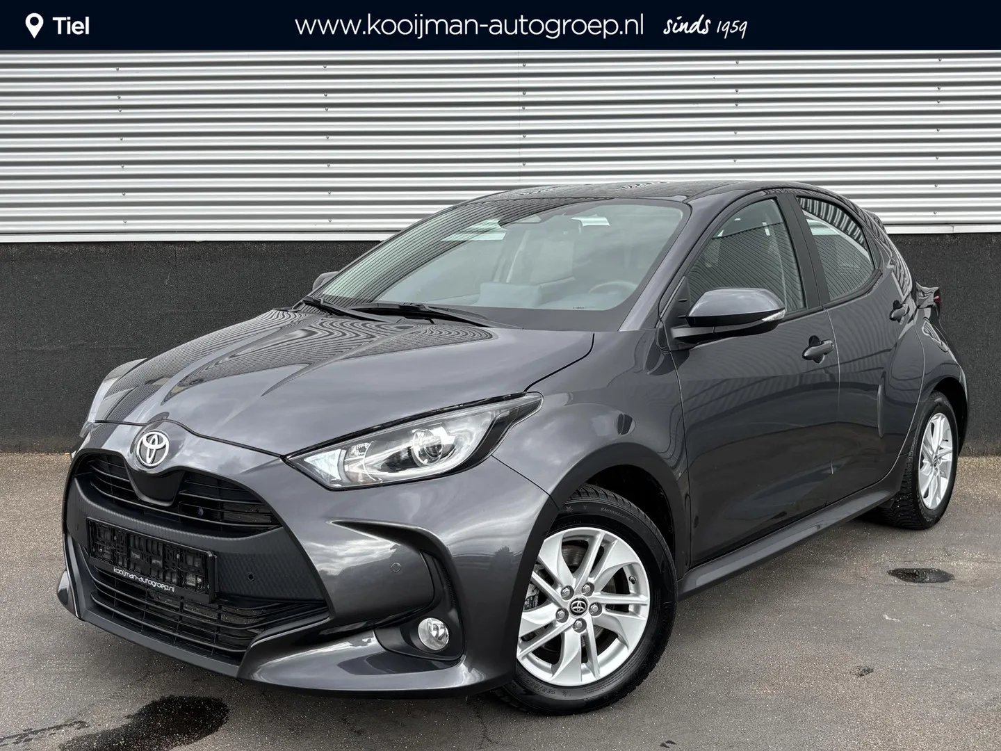 Toyota Yaris (2025) — foto 1