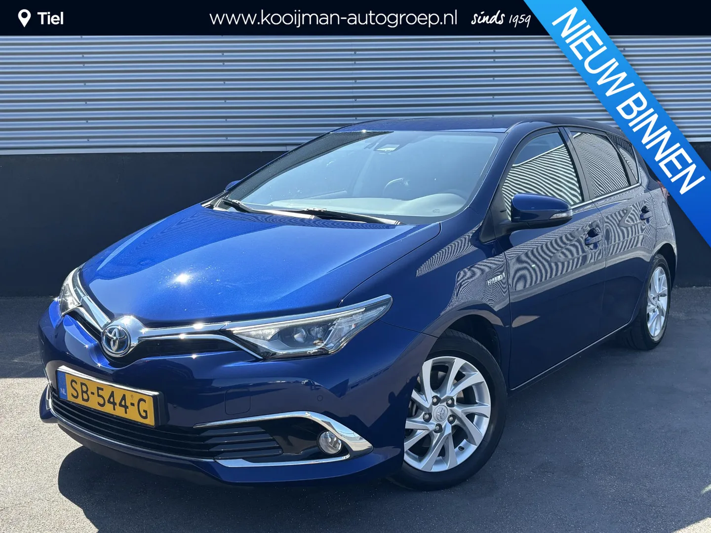 Toyota Auris (2018) — foto 1