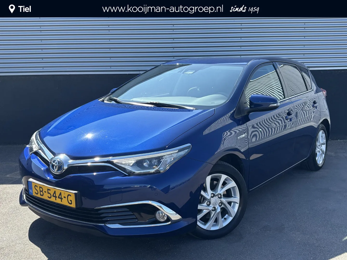 Toyota Auris (2018) — foto 1