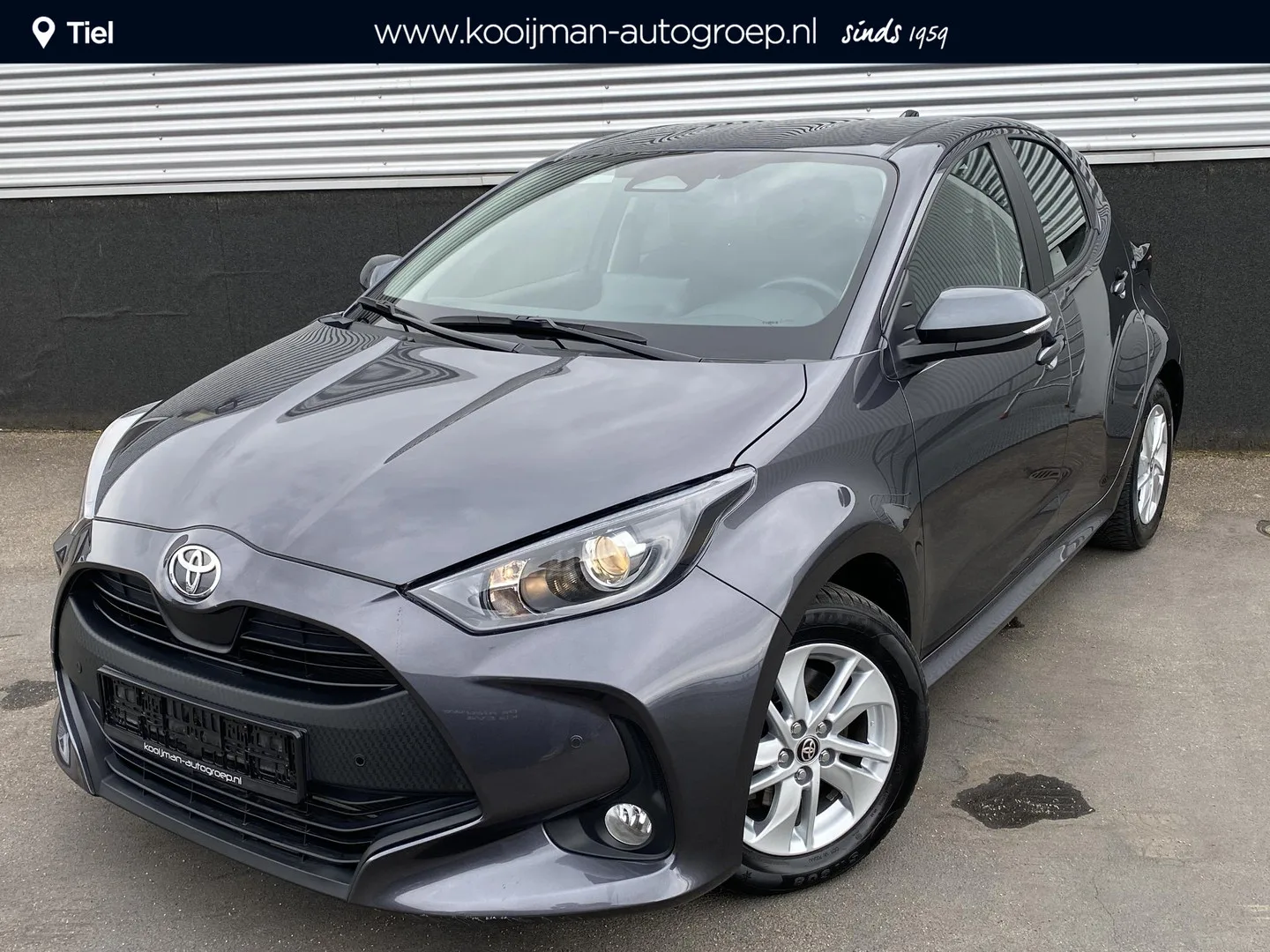 Toyota Yaris (2025) — foto 1