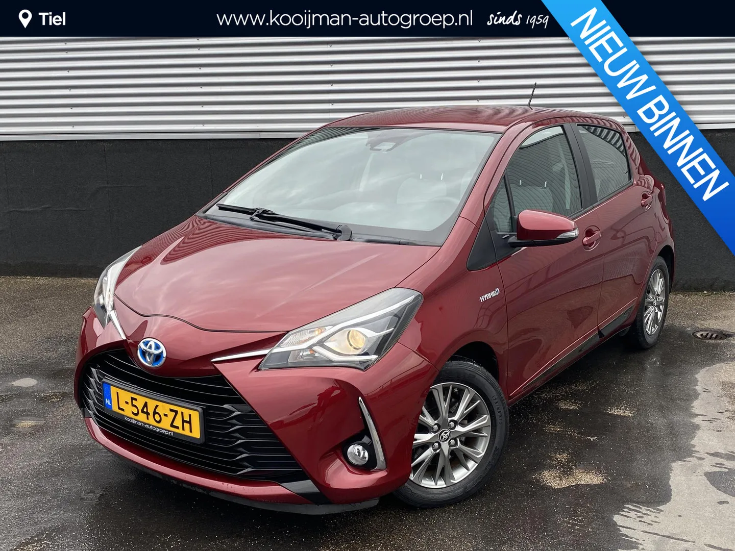 Toyota Yaris (2017) — foto 1