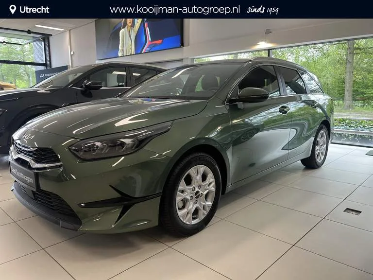 Kia Ceed Sportswagon (2025) — foto 1