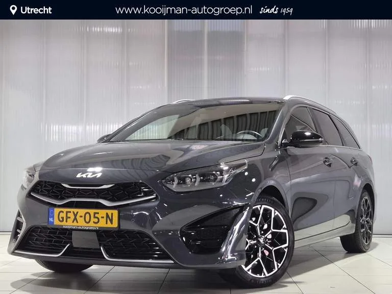 Kia Ceed Sportswagon (2024) — foto 1