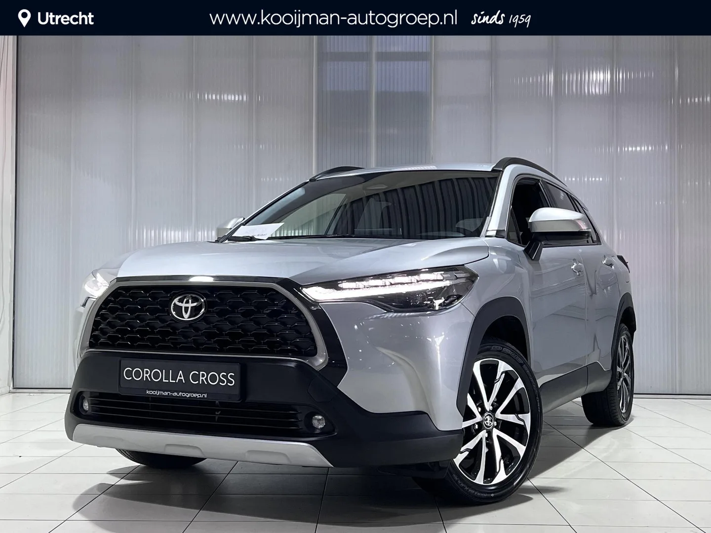 Toyota Corolla (2024) — foto 1