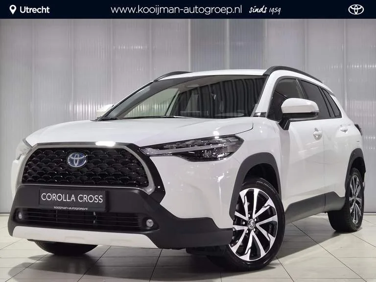 Toyota Corolla (2024) — foto 1