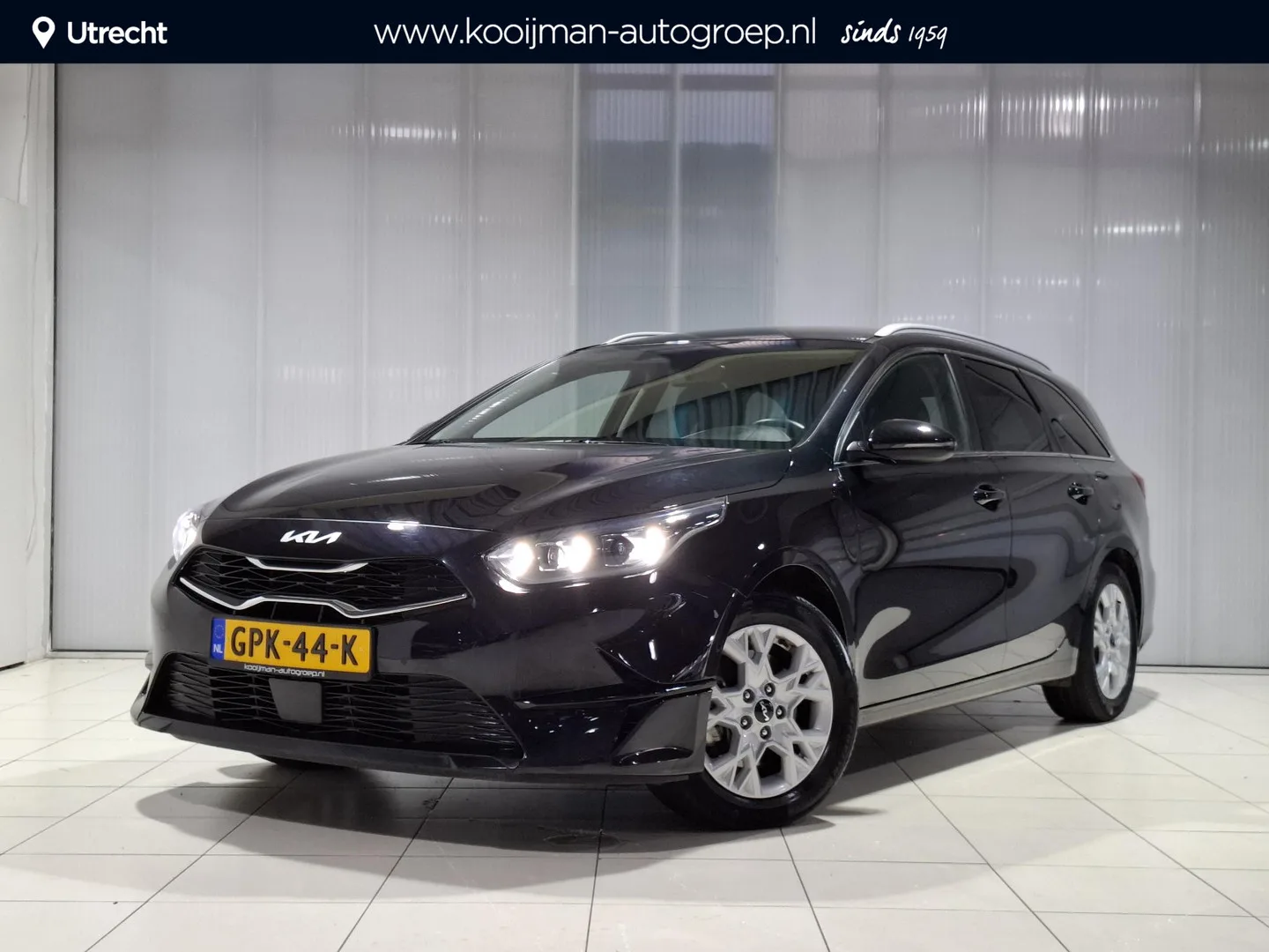 Kia Ceed Sportswagon (2024) — foto 1
