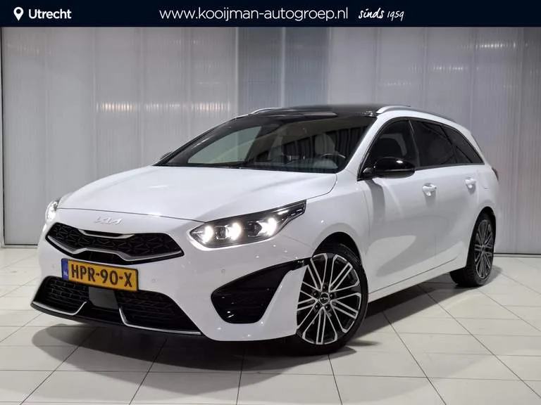 Kia Ceed Sportswagon (2025) — foto 1