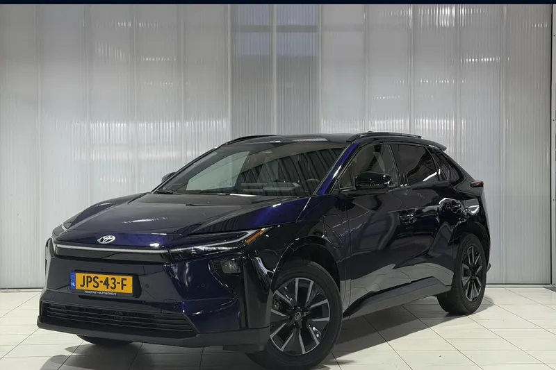 Toyota bZ4X (2025)