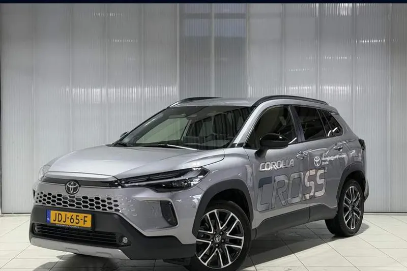 Toyota Corolla (2025)