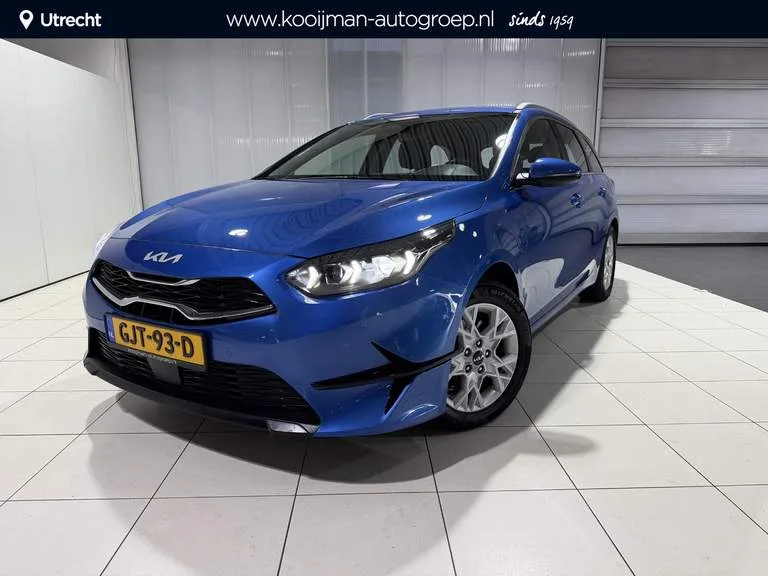 Kia Ceed Sportswagon (2024) — foto 1