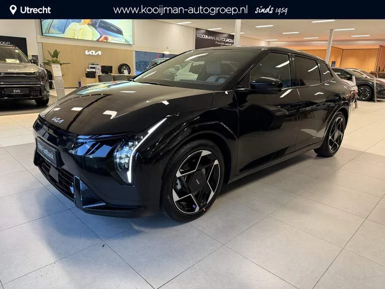 Kia EV4 (2026) — foto 1