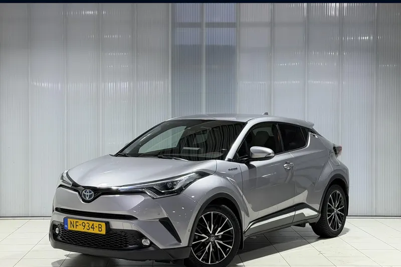 Toyota C-HR (2017)