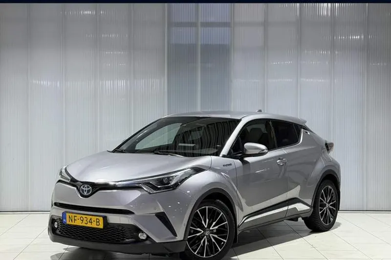 Toyota C-HR (2017)
