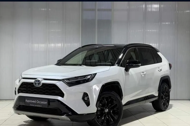 Toyota RAV4 (2024)