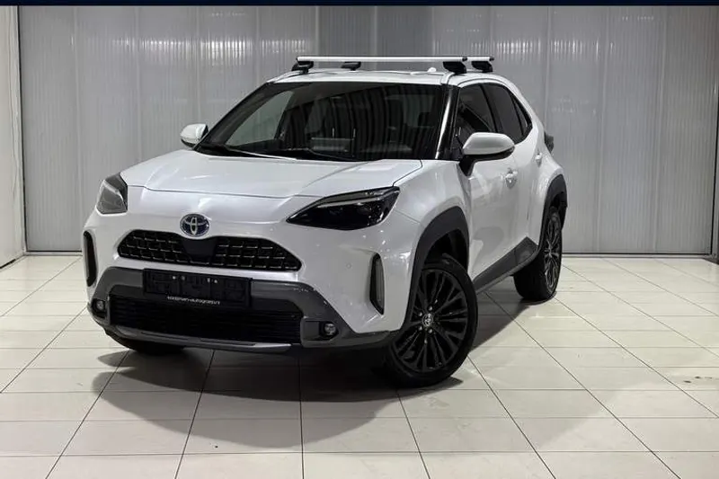 Toyota Yaris Cross (2022)