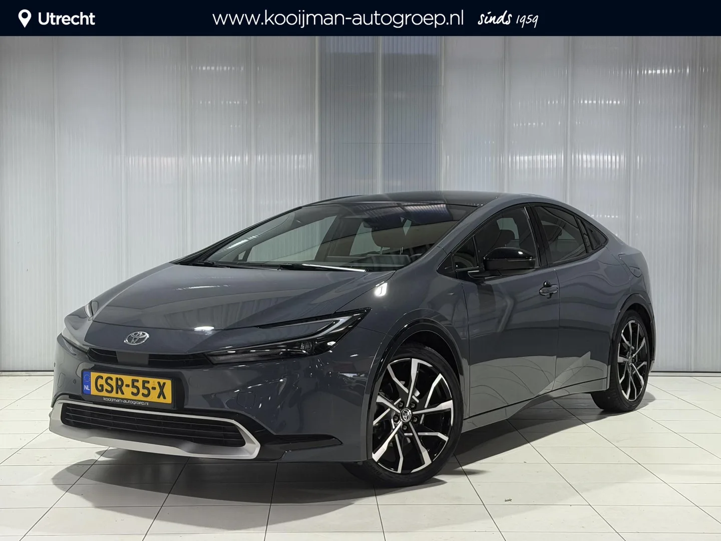 Toyota Prius (2024) — foto 1