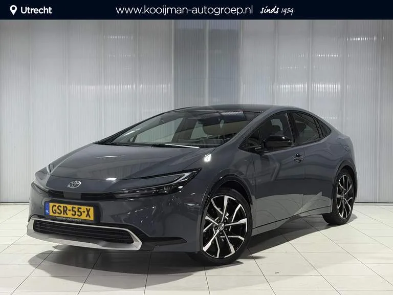 Toyota Prius (2024) — foto 1