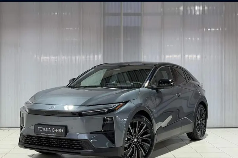 Toyota CHR + (2026)