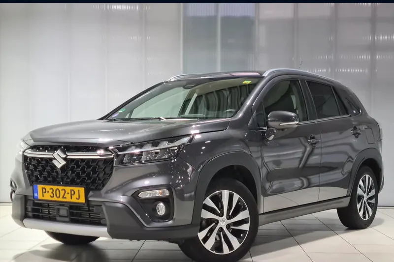 Suzuki S-Cross (2022)