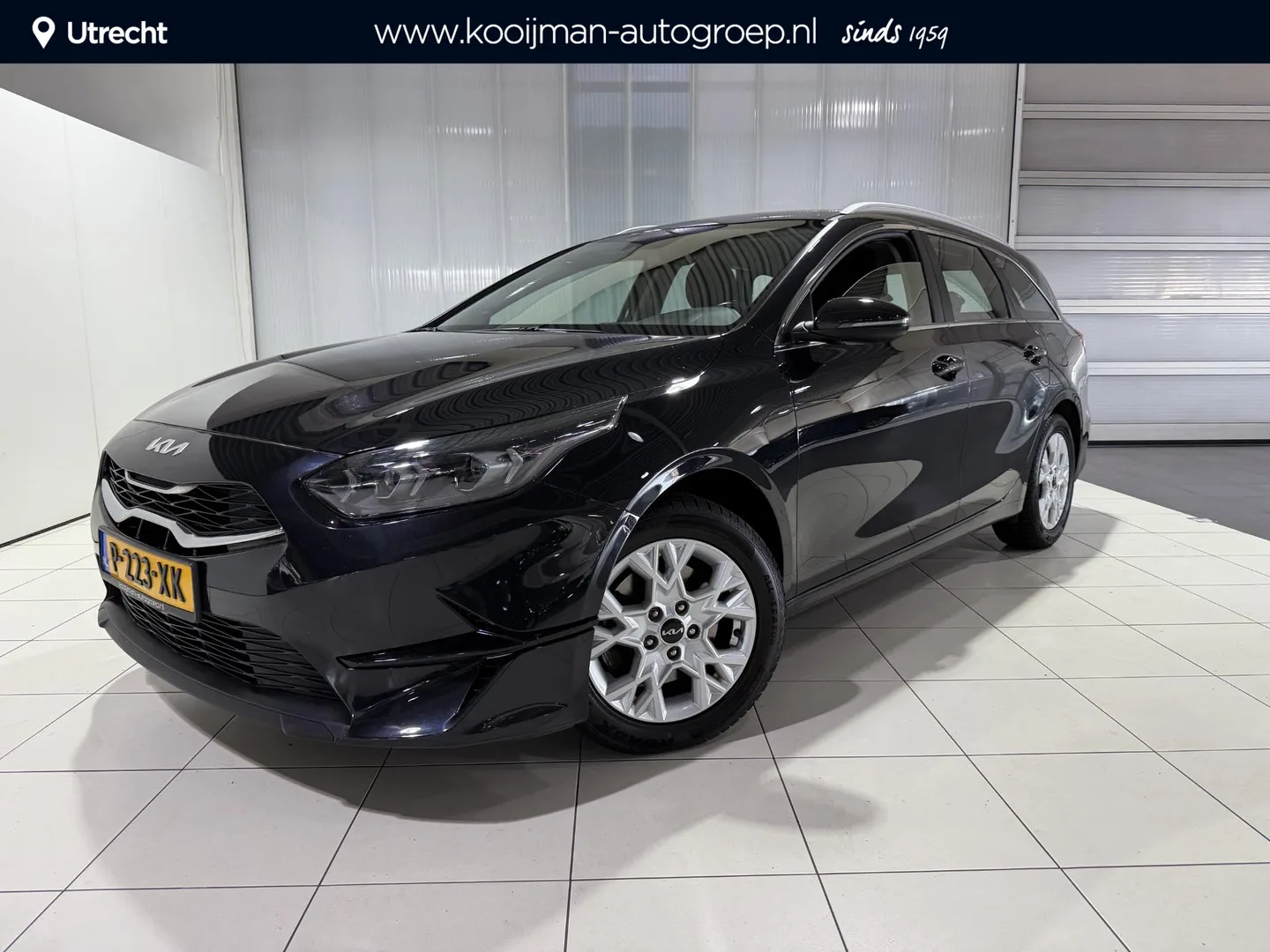 Kia Ceed Sportswagon (2022) — foto 1