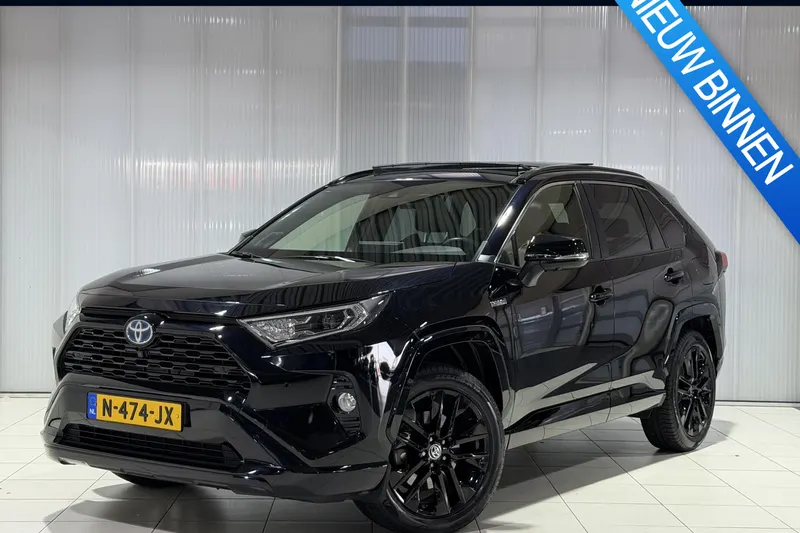 Toyota RAV4 (2021)
