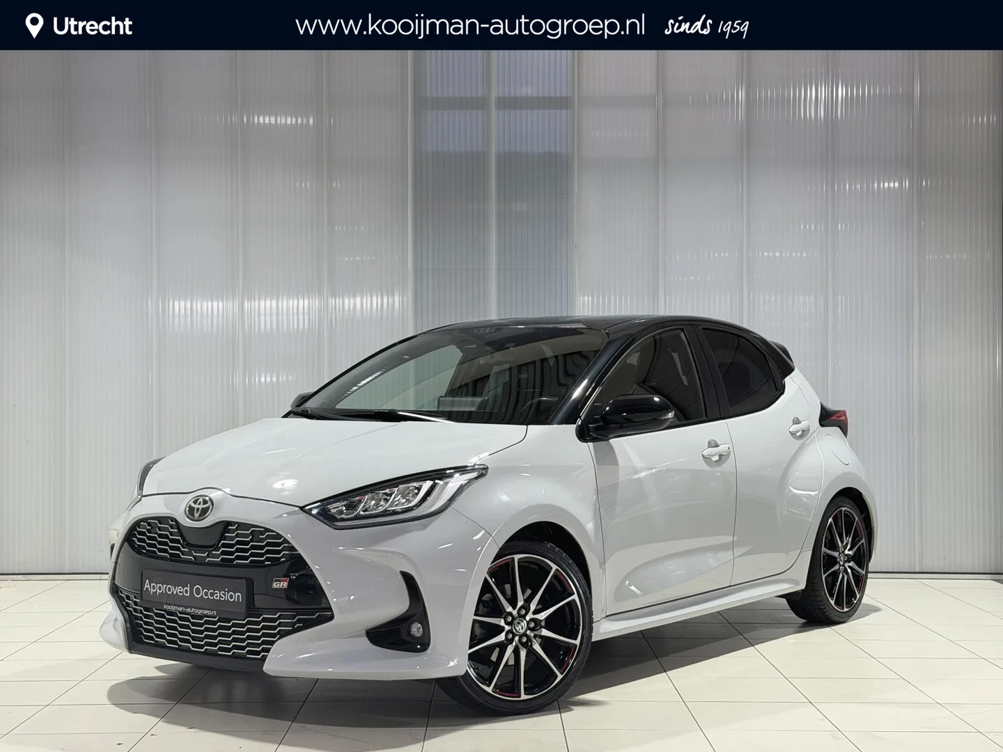 Toyota Yaris (2022) — foto 1