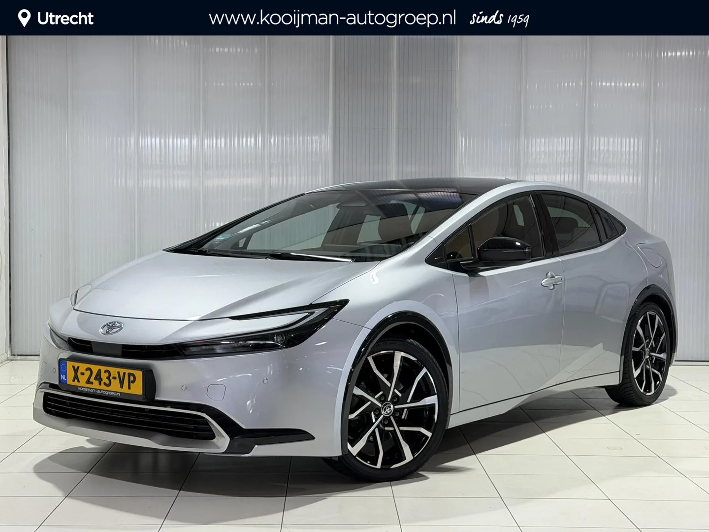 Toyota Prius (2024) — foto 1