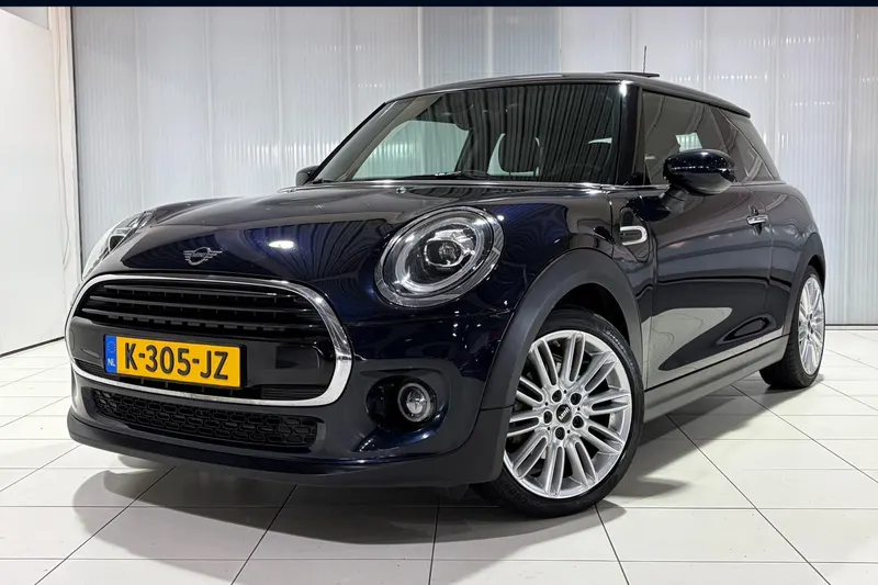 MINI Cooper (2021)