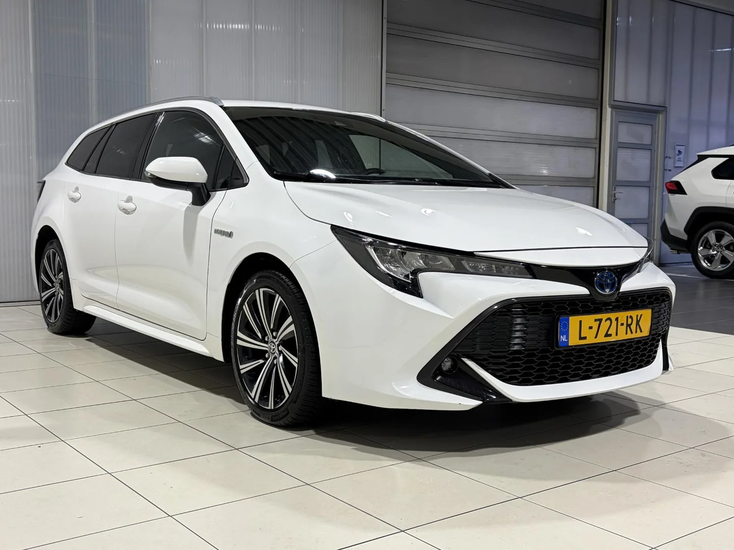 Toyota Corolla (2021) — foto 1