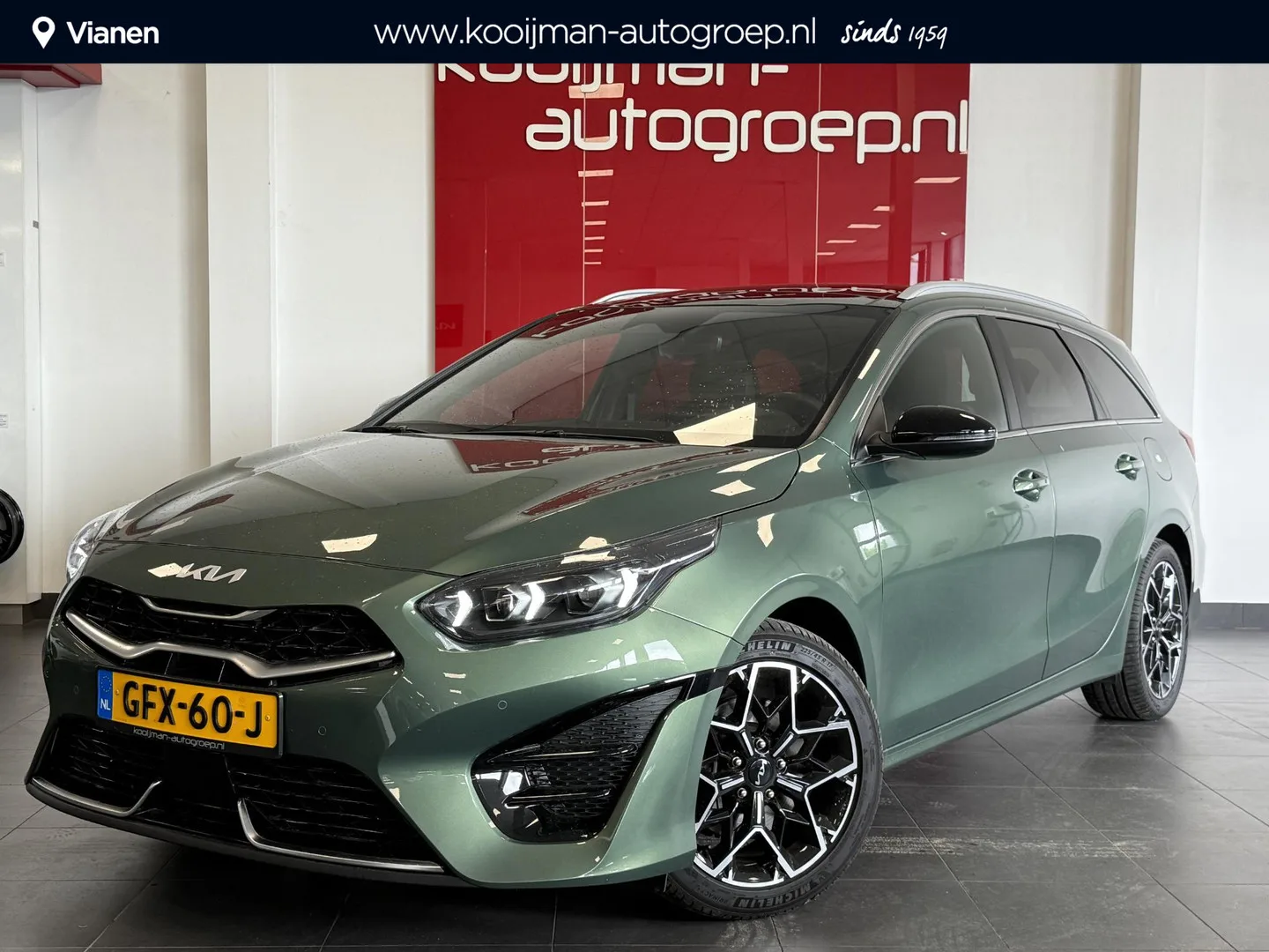 Kia Ceed Sportswagon (2024) — foto 1