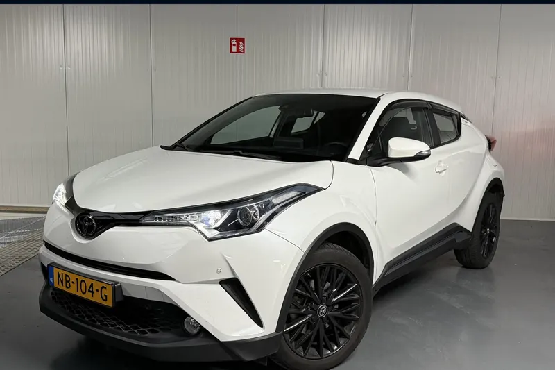 Toyota C-HR (2017)