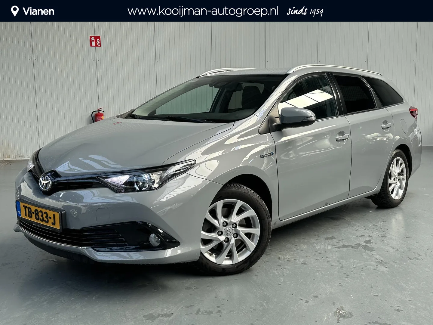 Toyota Auris (2018) — foto 1