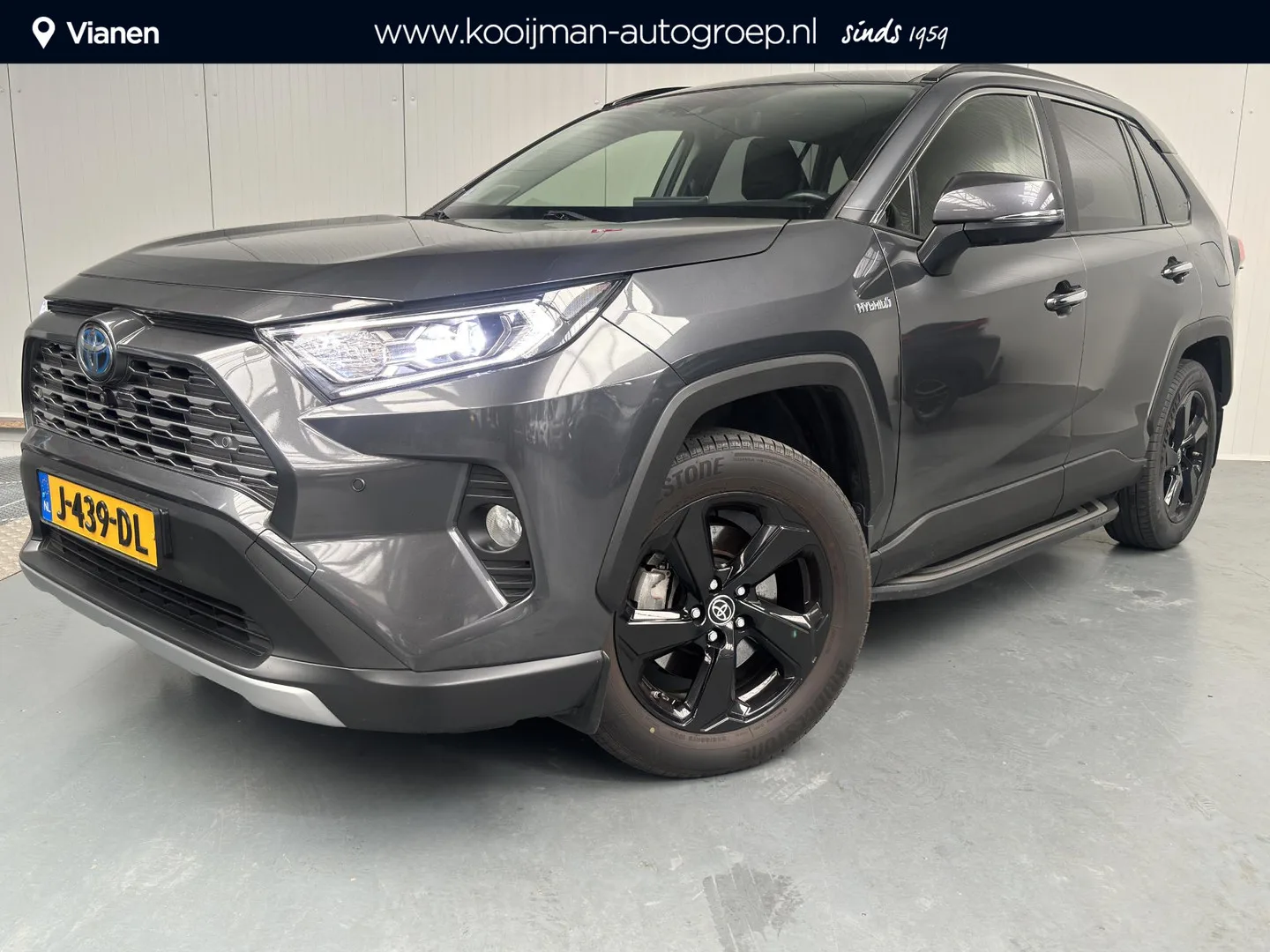 Toyota RAV4 (2019) — foto 1