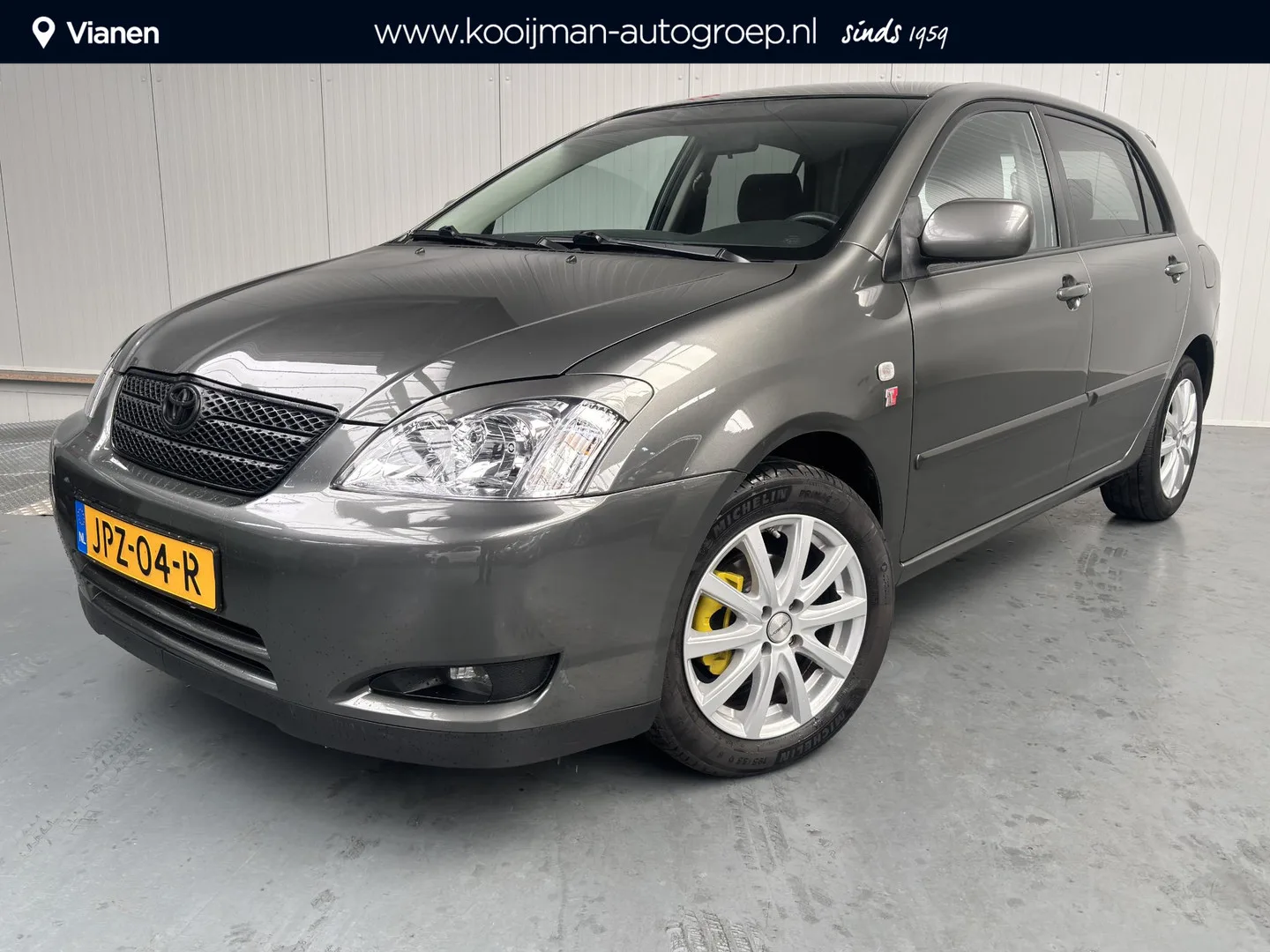 Toyota Corolla (2004) — foto 1