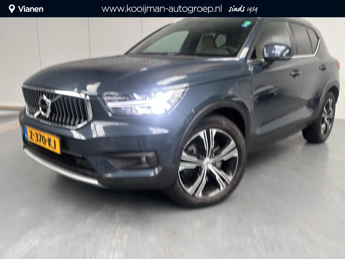 Volvo XC40 (2020) — foto 1