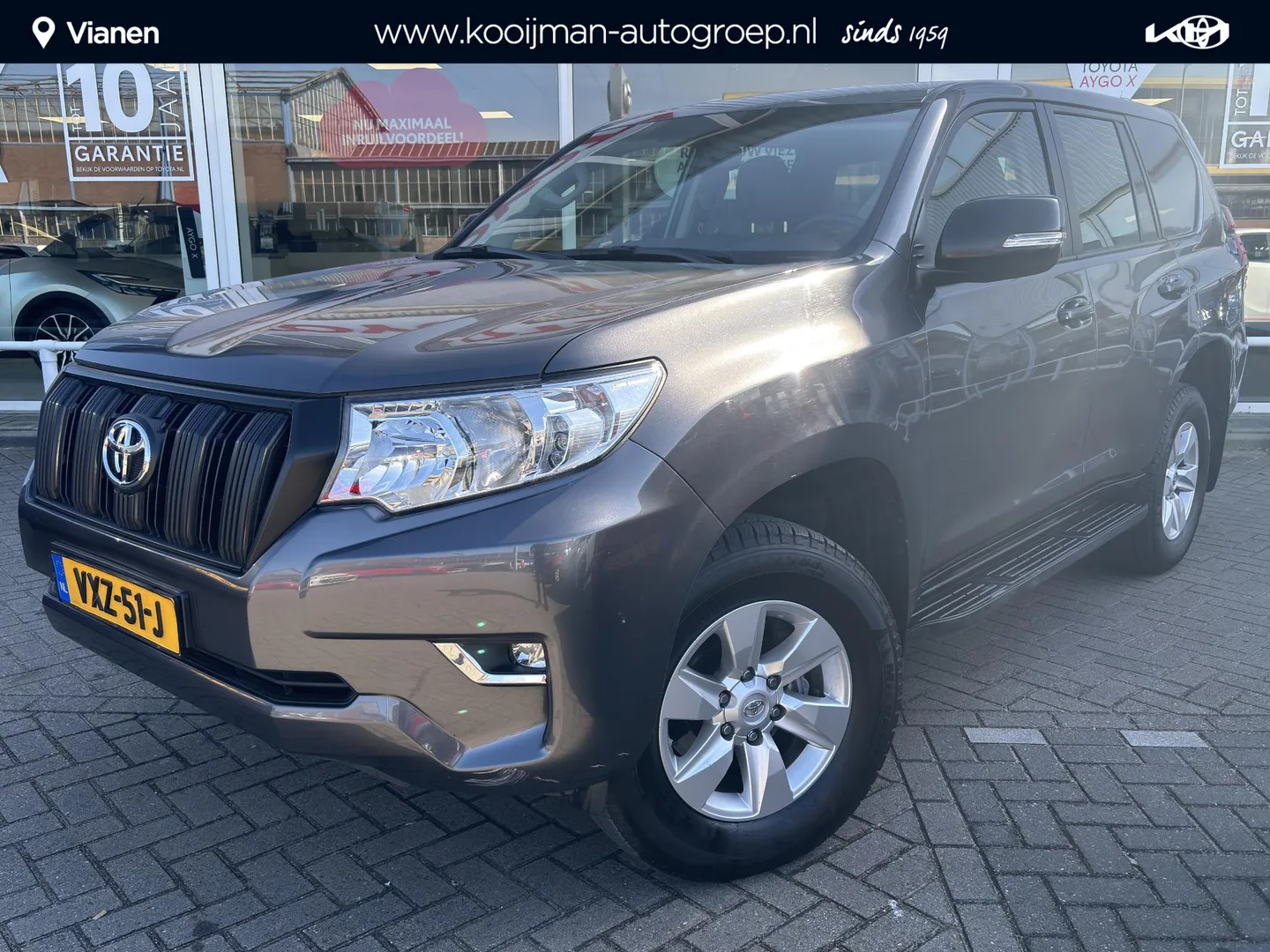 Toyota Land Cruiser (2022) — foto 1