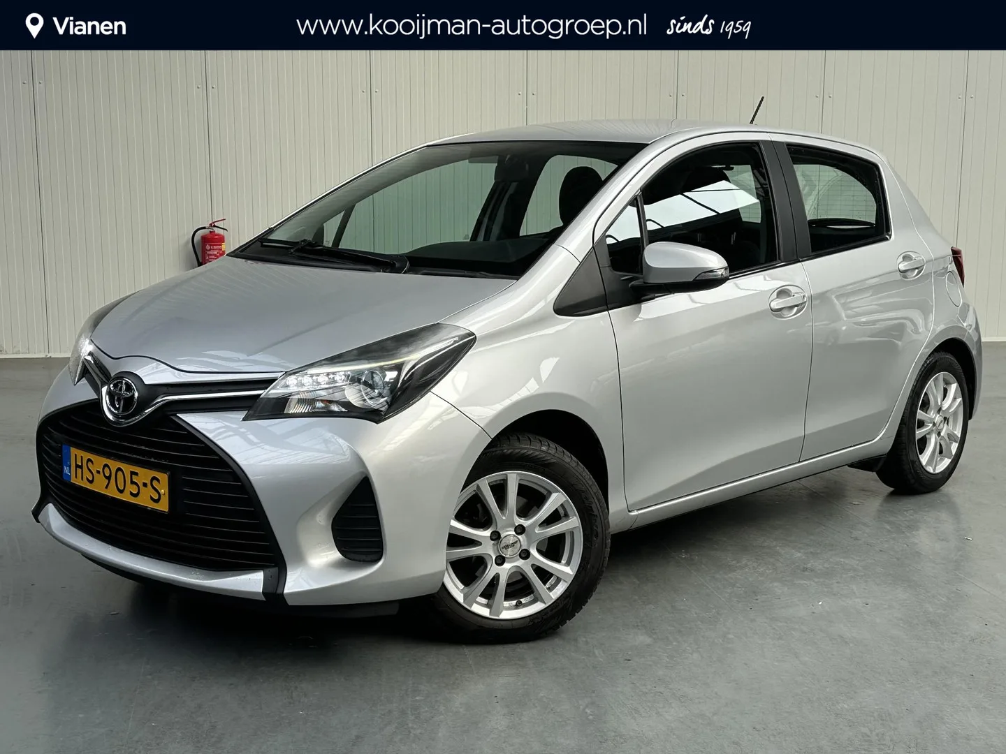 Toyota Yaris (2016) — foto 1