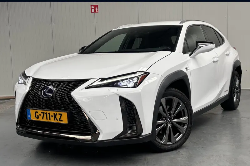 Lexus UX (2019)