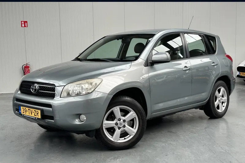 Toyota RAV4 (2007)