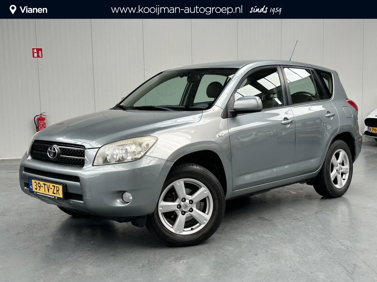 Toyota RAV4 (2007) — foto 1