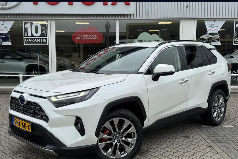 Toyota RAV4 (2022)