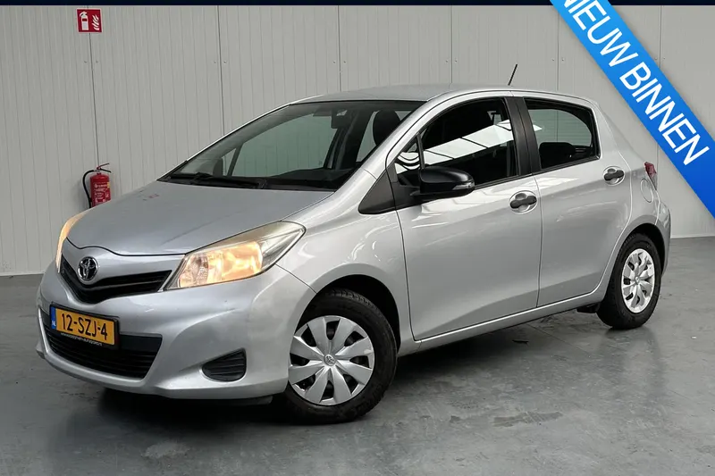 Toyota Yaris (2012)