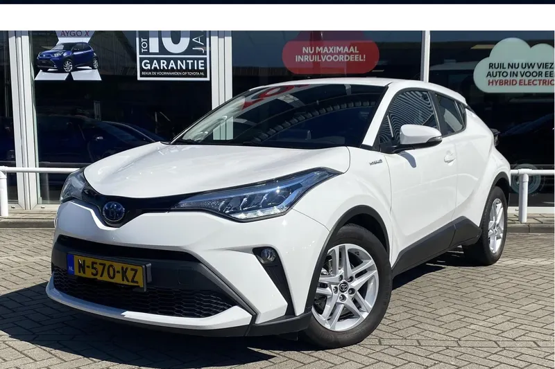 Toyota C-HR (2020)