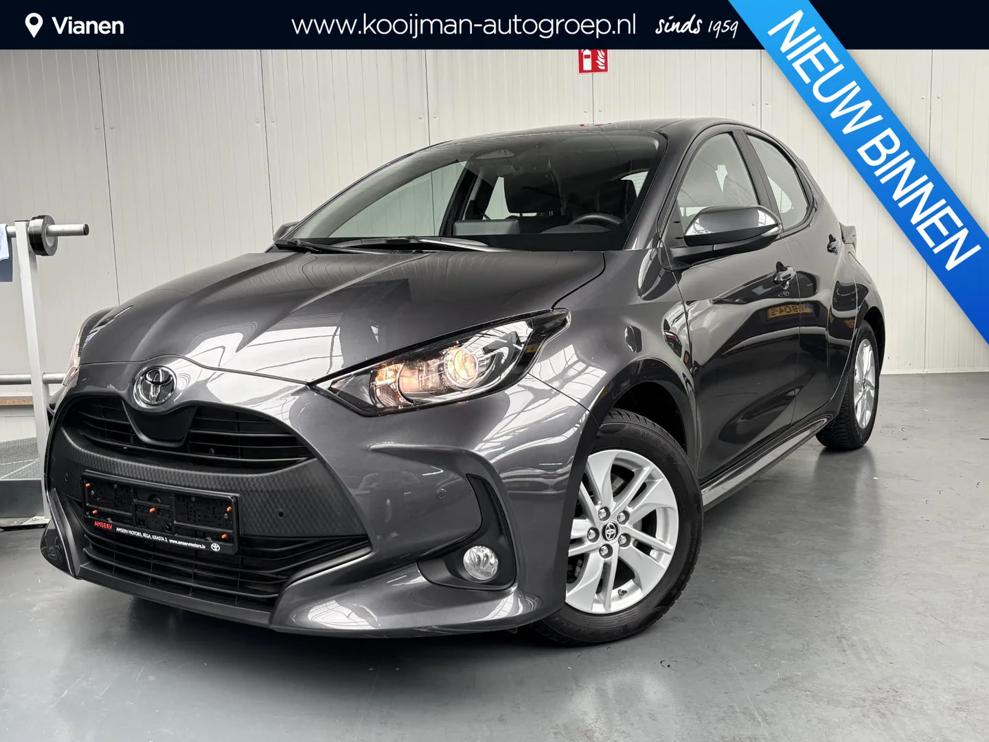 Toyota Yaris (2025) — foto 1