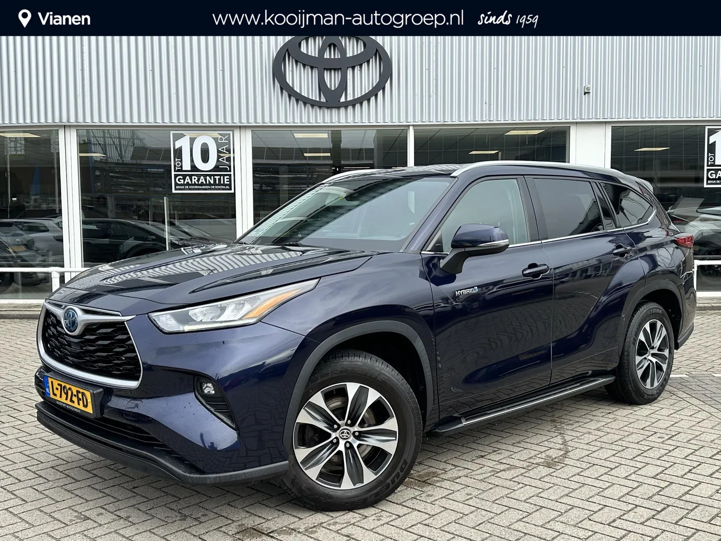 Toyota Highlander (2021) — foto 1