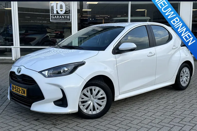 Toyota Yaris (2023)