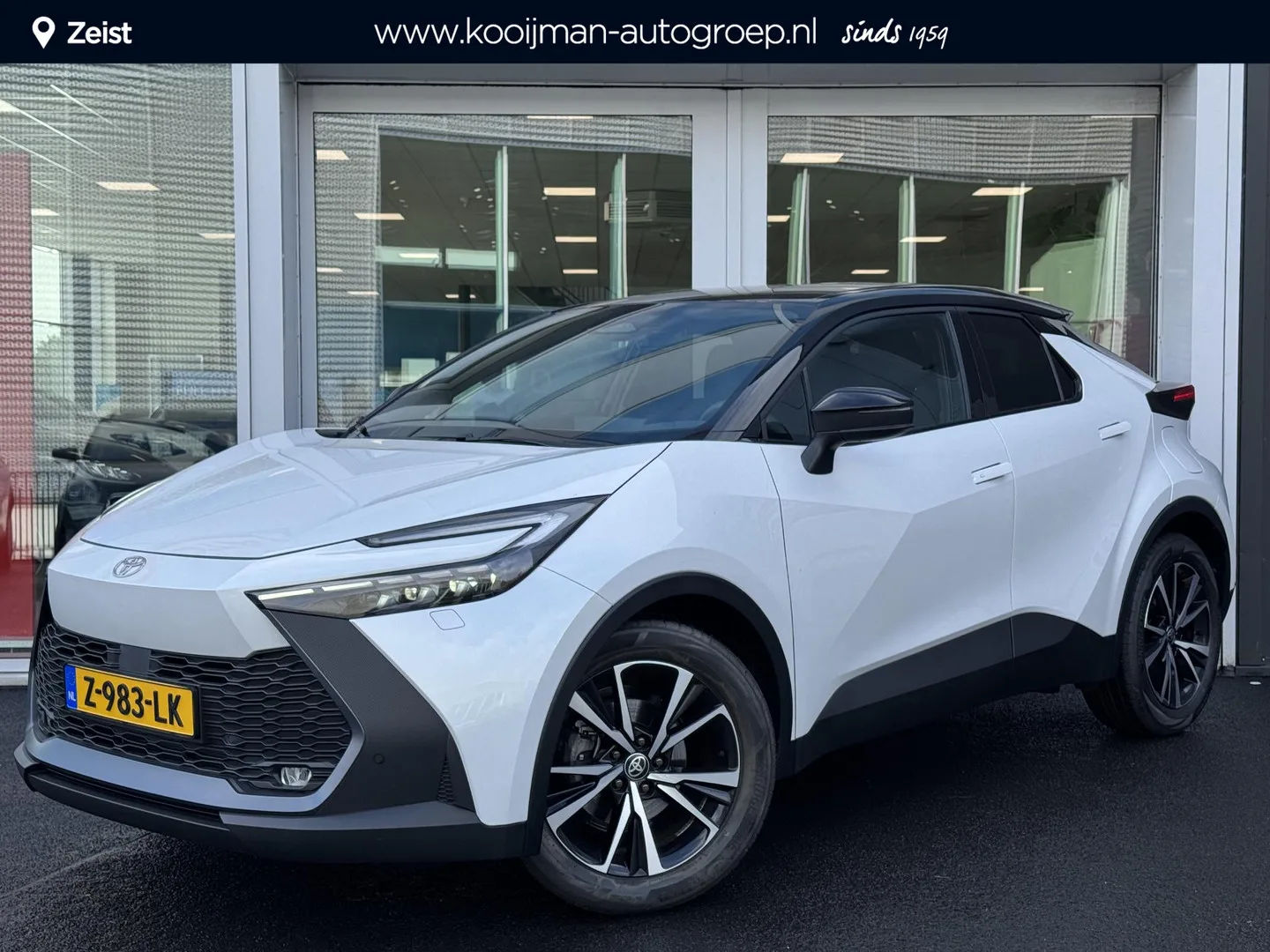 Toyota C-HR (2024) — foto 1