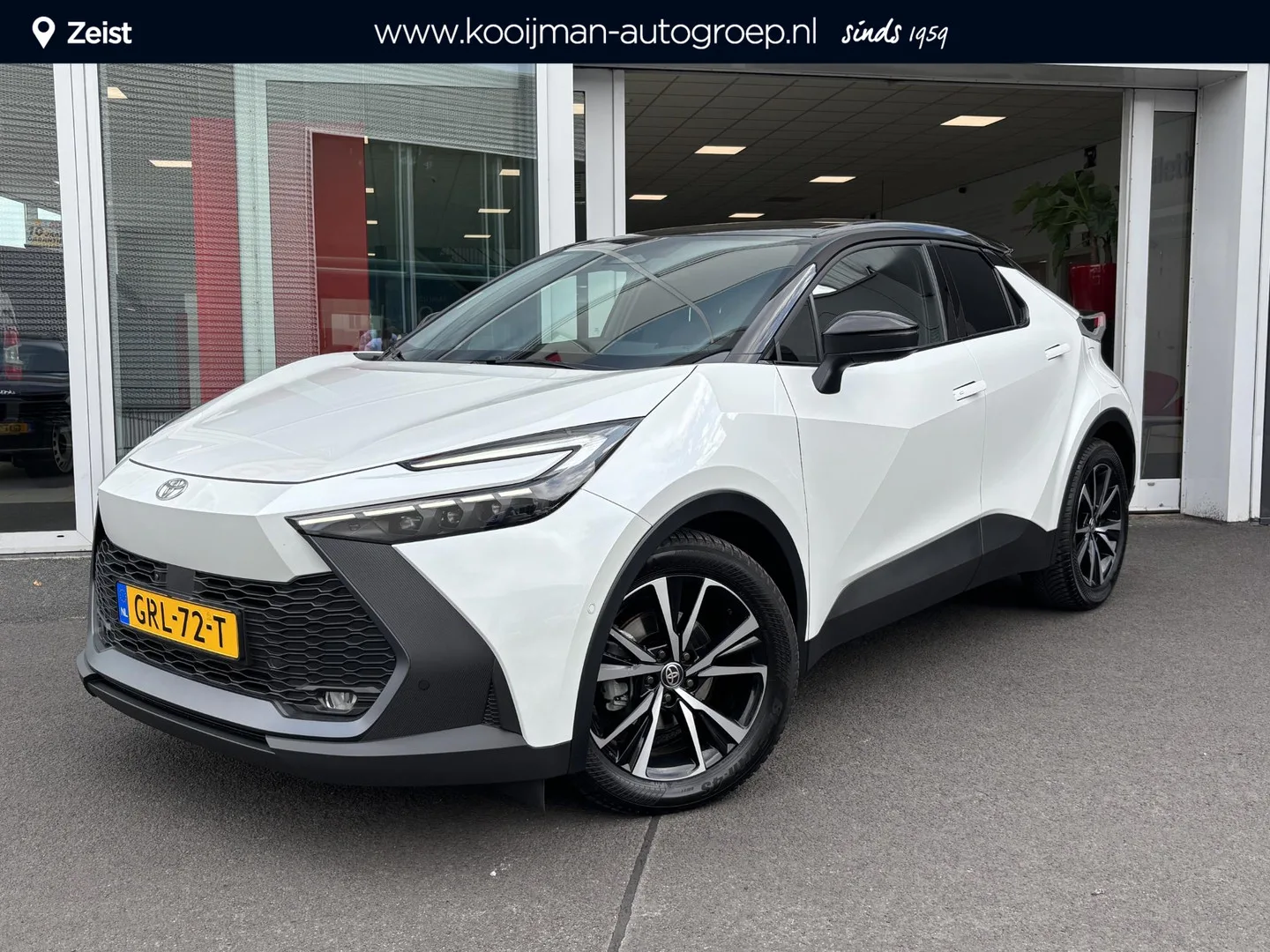 Toyota C-HR (2024) — foto 1